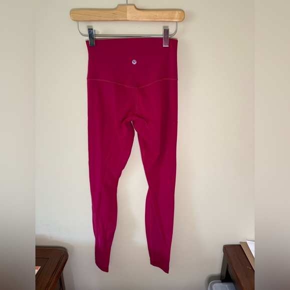 lululemon athletica Fuchsia Leggings - Picture 2 of 6